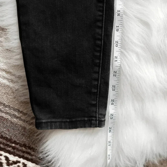 Judy Blue Denim Sz 32 Black Jeans MidRise Cropped Jeans Non-Distressed Stretchy - Picture 9 of 9